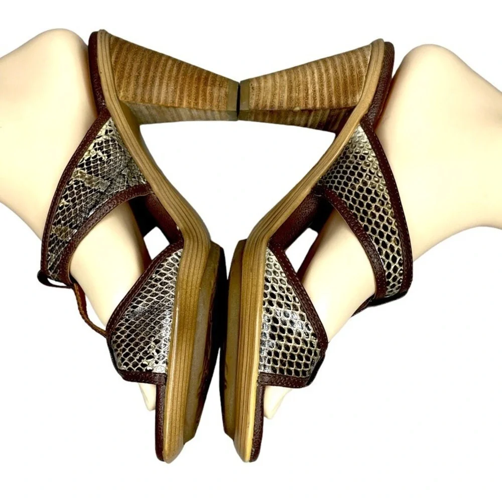 Sofft Brown Leather Snakeskin Print T Strap‎ Heeled Sandals Slides Size 7.5 M